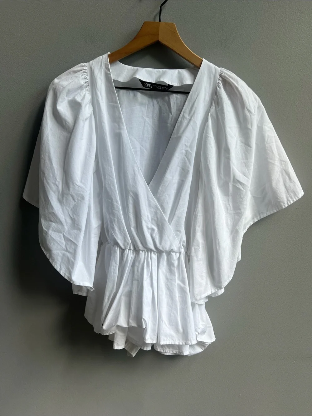 Zara White V-Neck Peplum Puff-Sleeve Blouse 100% Cotton Size Large